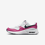 Retailer moti s air max